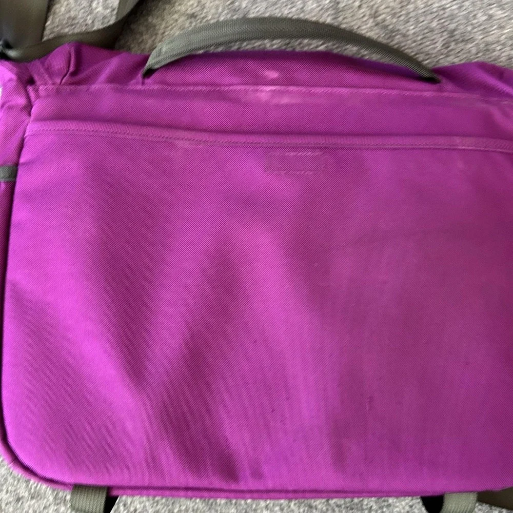 Patagonia Bag Purple MiniMass Courier Laptop Travel Soft Case Shoulder Work
